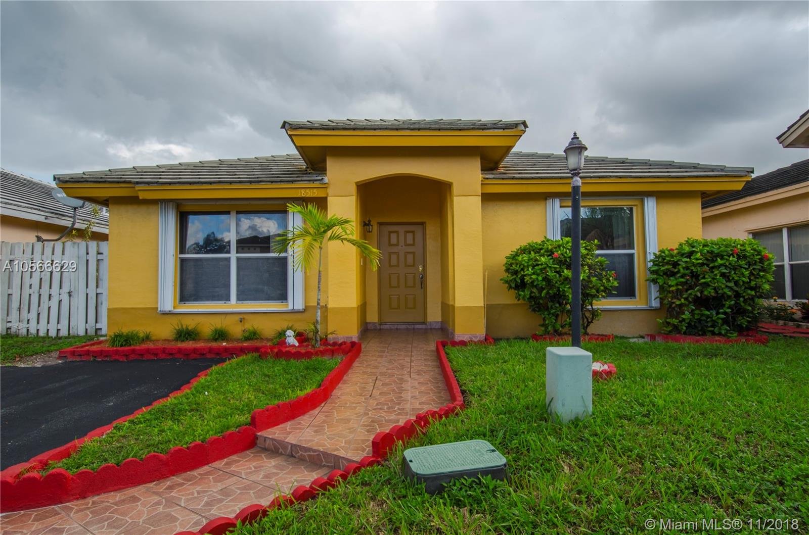 18515 NW 52nd Path MIAMI GARDENS, FL 33055-5302
