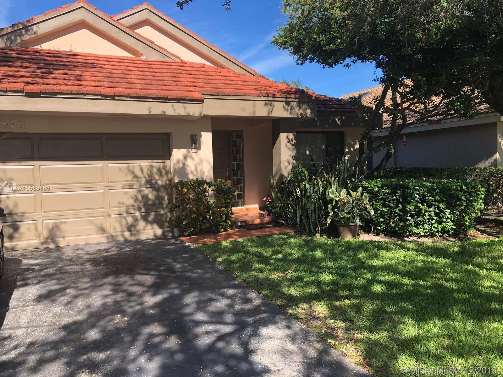 9741 NW 18 Ct PLANTATION, FL 33322