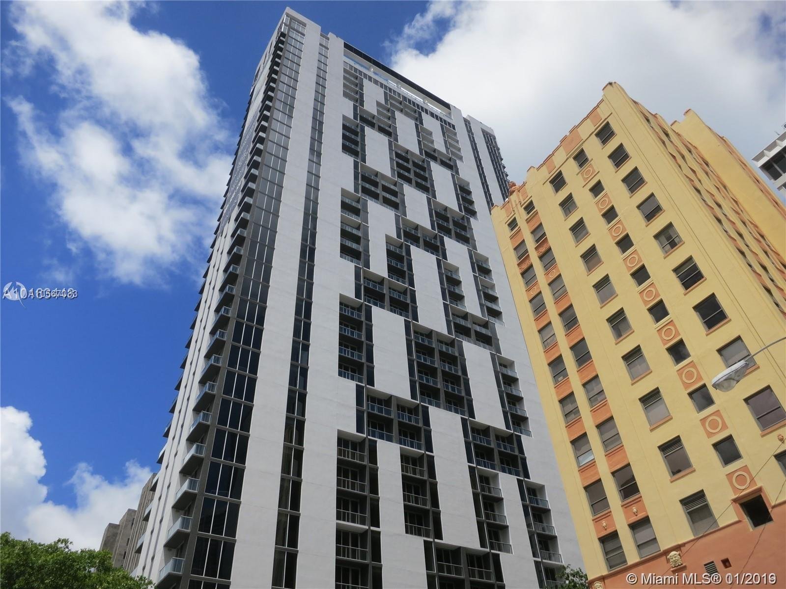 151 SE 1st St # 3305 MIAMI, FL 33131-1461