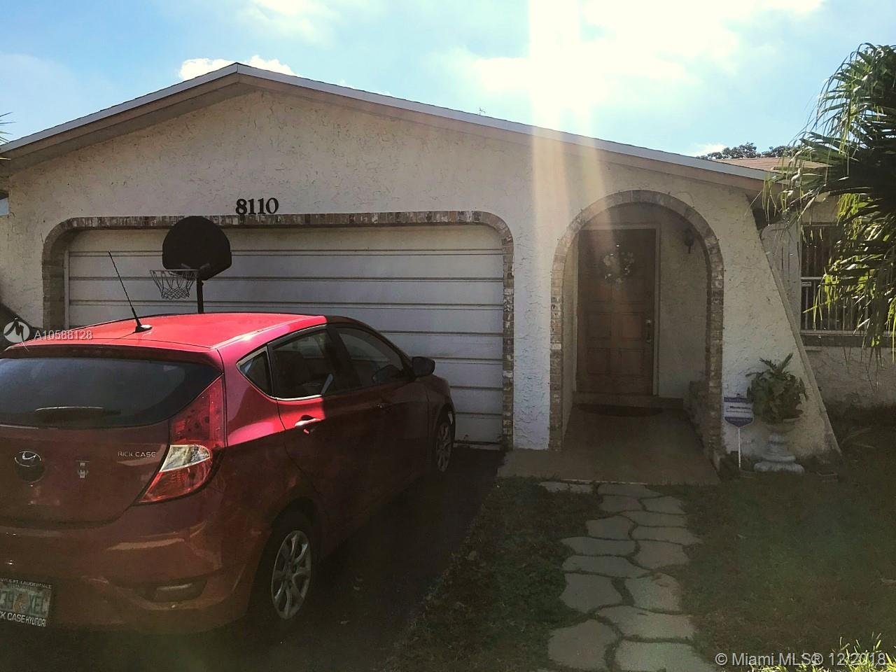 8110 NW 45th St LAUDERHILL, FL 33351-5615