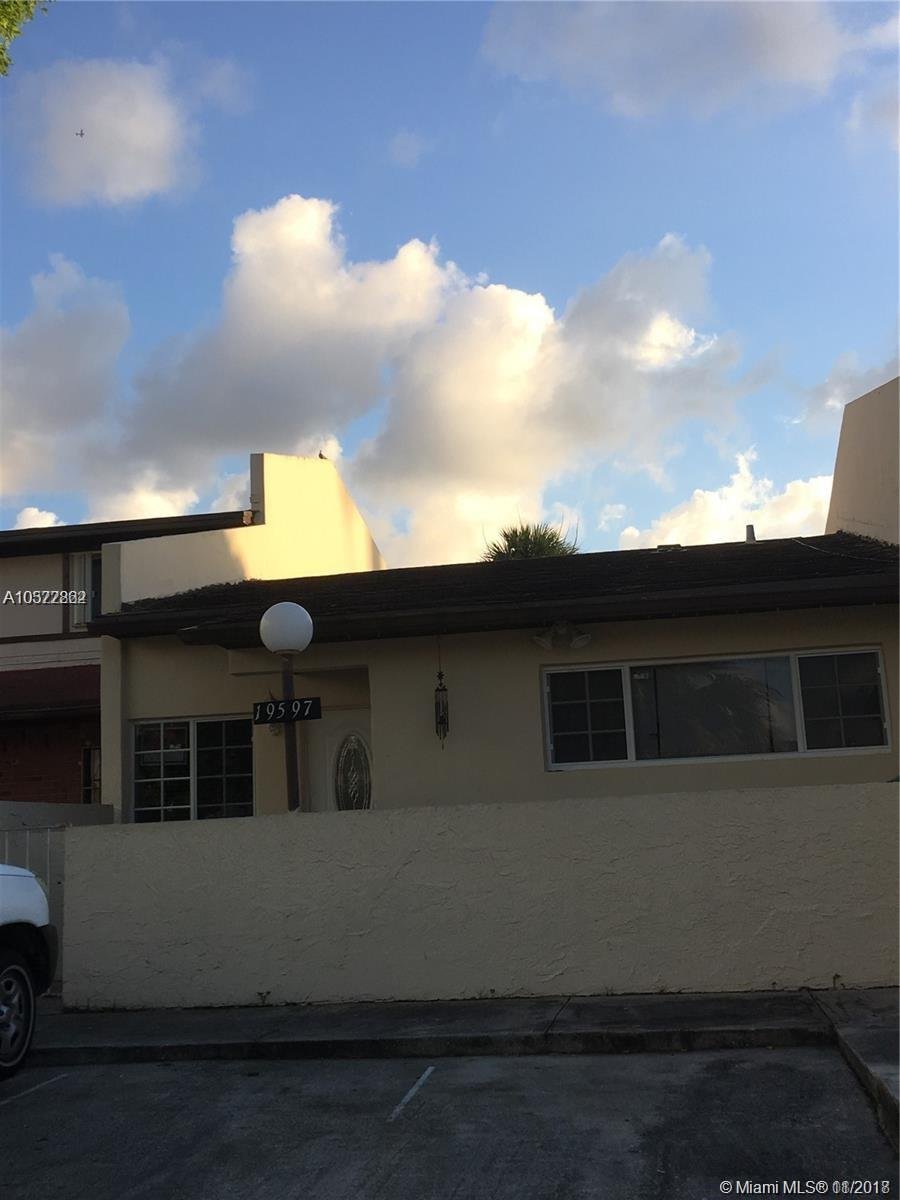 19597 NW 55th Cir Pl # 19597 MIAMI GARDENS, FL 33055-6184