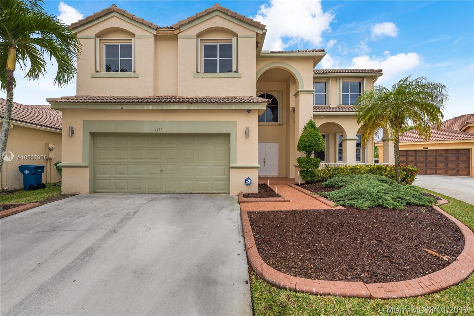 1571 Elm Grove Rd WESTON, FL 33327-1811