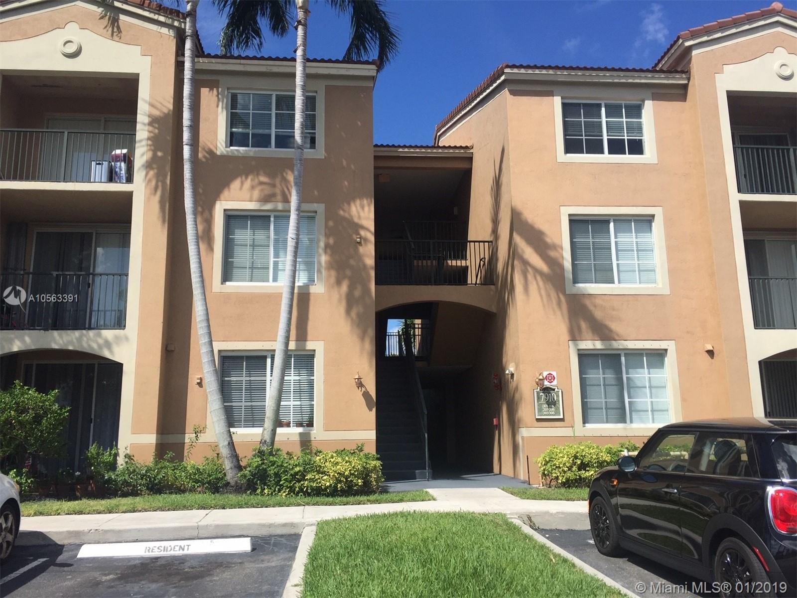 7910 N Nob Hill Rd # 206 TAMARAC, FL 33321-7418