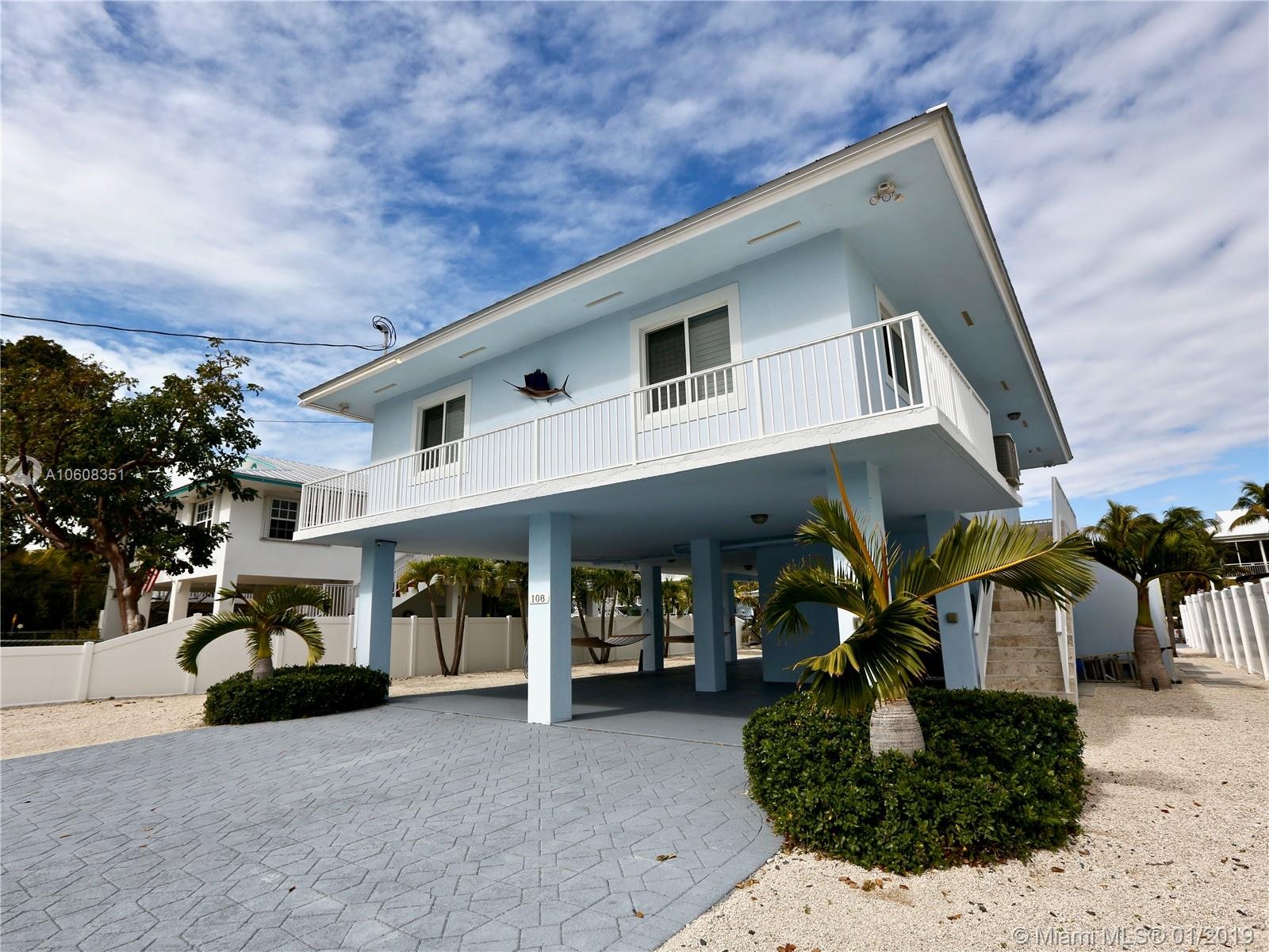 108 3rd Ln OTHER CITY - KEYS/ISLANDS/CARIBBEAN, FL 33037-4654